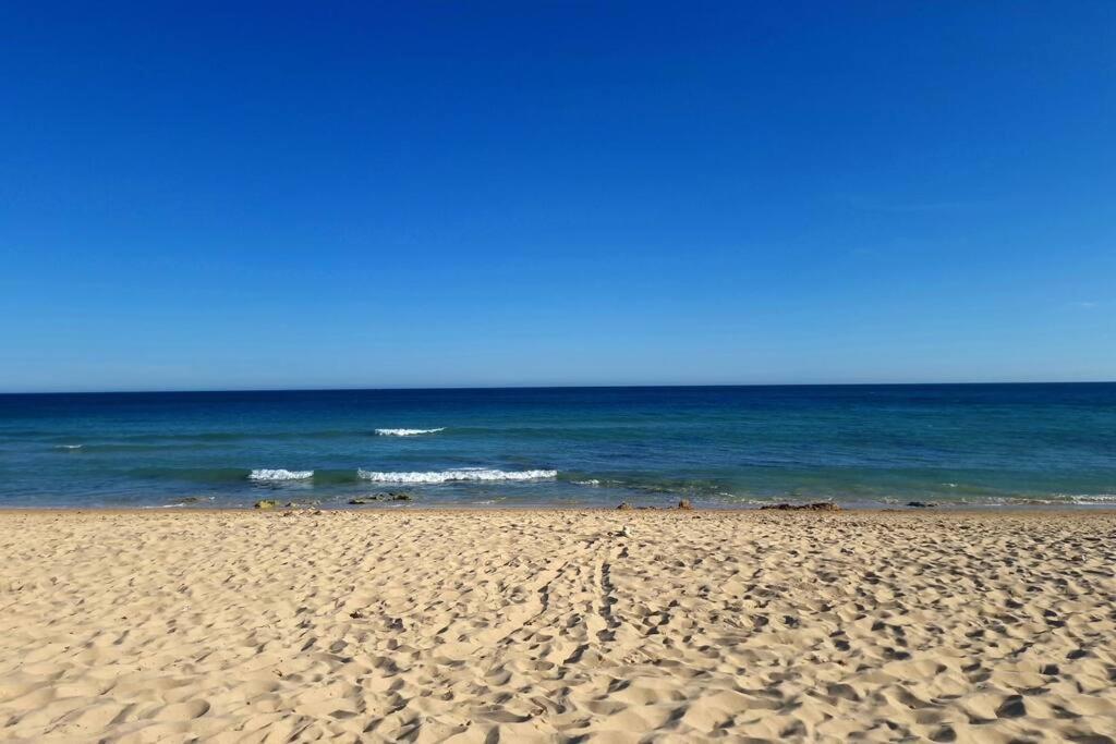 Jasmine Apartment Next To Meia Praia Beach Λάγος Εξωτερικό φωτογραφία