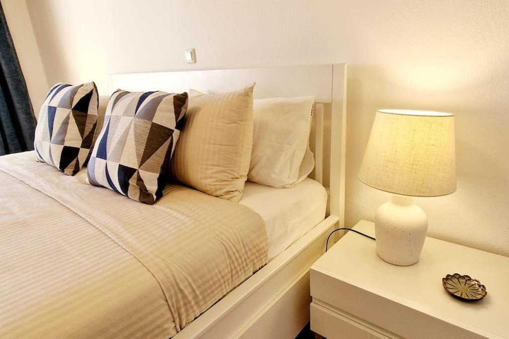 Jasmine Apartment Next To Meia Praia Beach Λάγος Εξωτερικό φωτογραφία